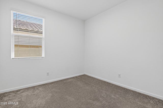 3253 W JUNIPER CANYON Drive, Phoenix, AZ 85083