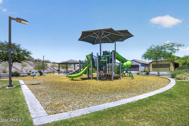 3253 W JUNIPER CANYON Drive, Phoenix, AZ 85083