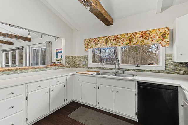 221 Brush Hill Road, Stowe, VT 05672