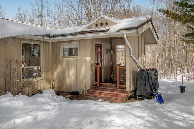 221 Brush Hill Road, Stowe, VT 05672