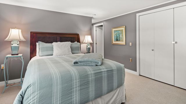 221 Brush Hill Road, Stowe, VT 05672