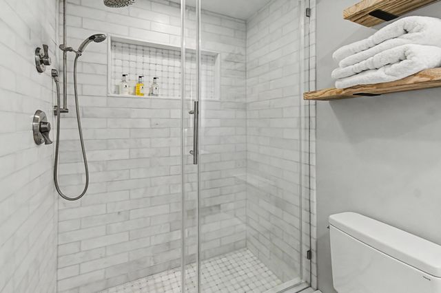 221 Brush Hill Road, Stowe, VT 05672