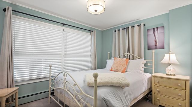 221 Brush Hill Road, Stowe, VT 05672