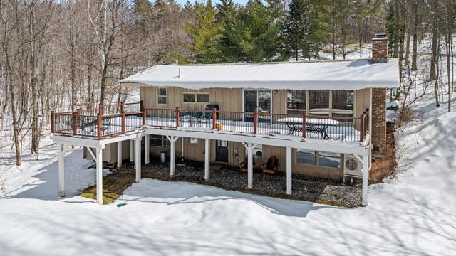 221 Brush Hill Road, Stowe, VT 05672