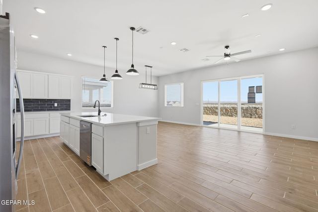 1168 SUMMER RAIN Street, El Paso, TX 79928