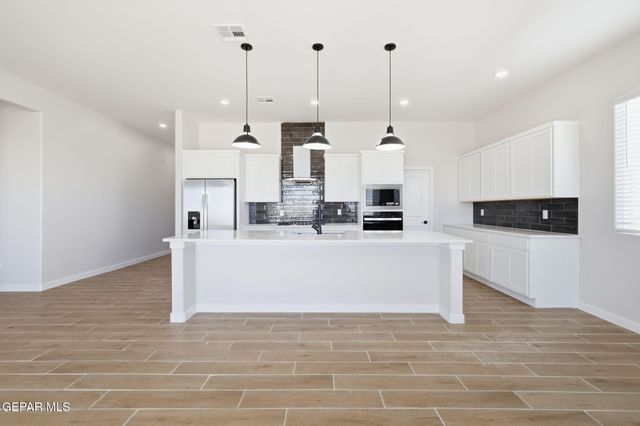 1168 SUMMER RAIN Street, El Paso, TX 79928