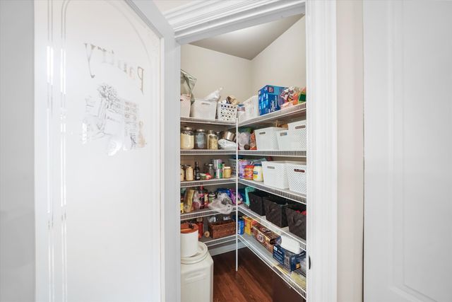 46571 Galway Drive, Novi City, MI 48374