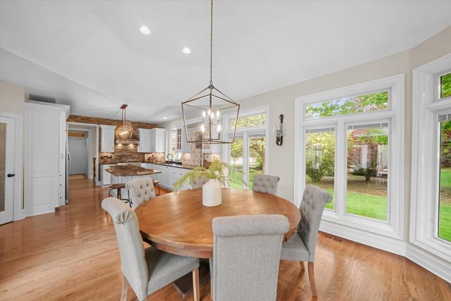 46571 Galway Drive, Novi City, MI 48374