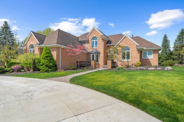 46571 Galway Drive, Novi City, MI 48374