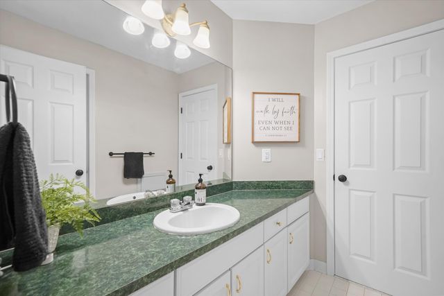 46571 Galway Drive, Novi City, MI 48374