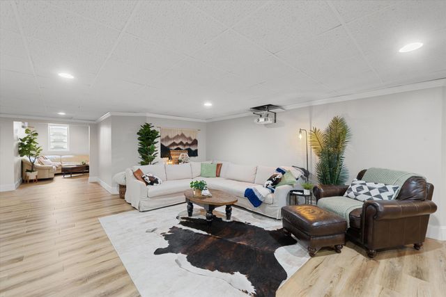 46571 Galway Drive, Novi City, MI 48374