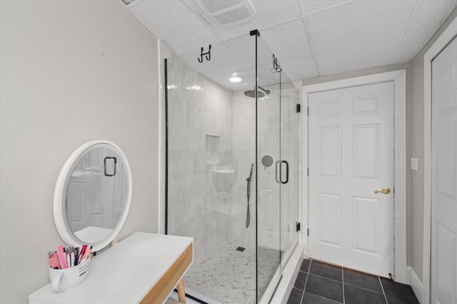 46571 Galway Drive, Novi City, MI 48374