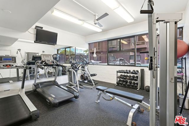 1033 Carol Drive T16, West Hollywood, CA 90069