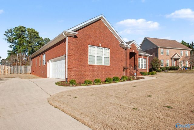 103 Kinsman Circle, Huntsville, AL 35806