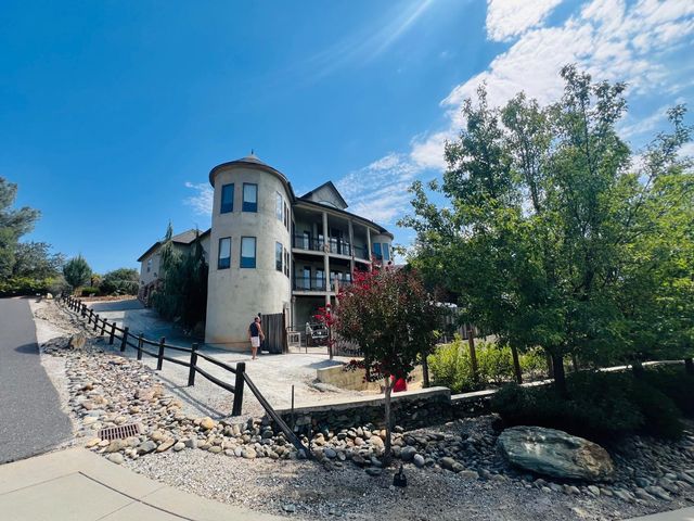 410 Corral Loop, Angels Camp, CA 95222