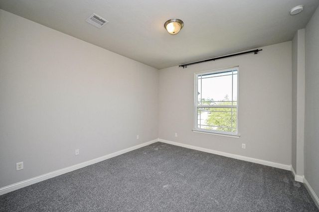34 Jaden Oaks Place, Tomball, TX 77375