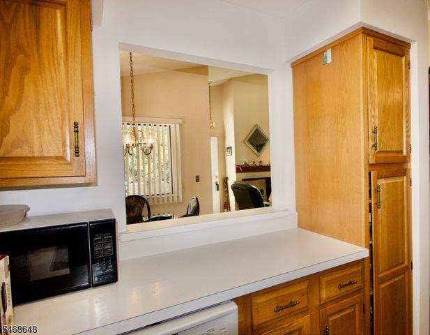10 Quincy Ct, Bedminster Twp., NJ 07921