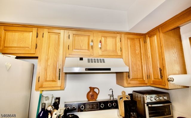 10 Quincy Ct, Bedminster Twp., NJ 07921