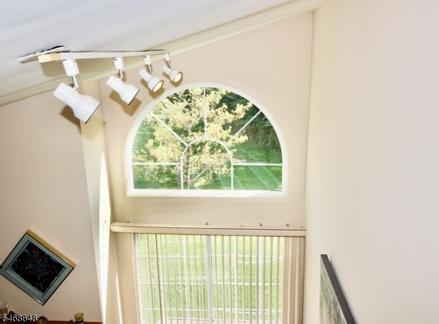 10 Quincy Ct, Bedminster Twp., NJ 07921