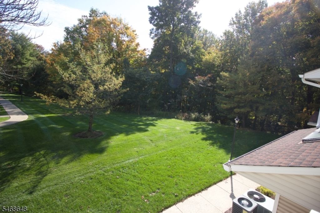 10 Quincy Ct, Bedminster Twp., NJ 07921 — exterior