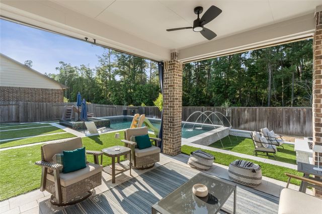 271 Bronze View Drive, Montgomery, TX 77316