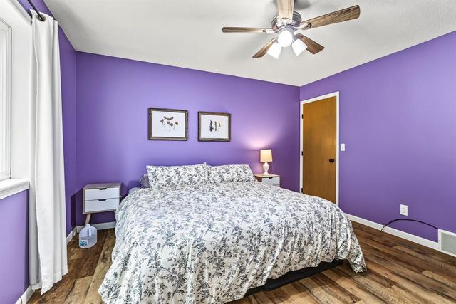 2336 Bradwood Avenue, Altoona, WI 54720