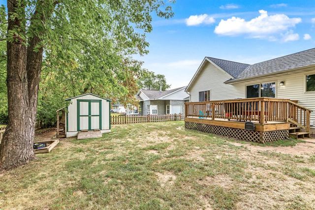 2336 Bradwood Avenue, Altoona, WI 54720