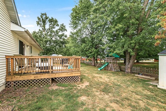 2336 Bradwood Avenue, Altoona, WI 54720