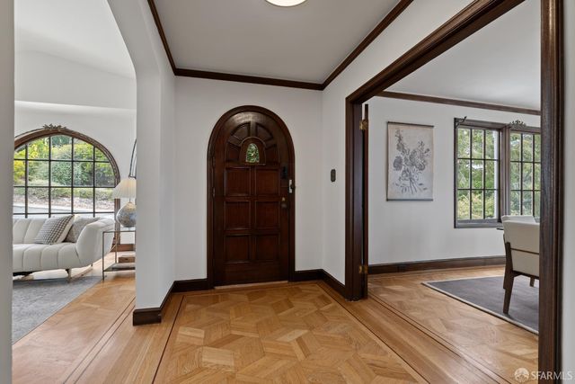 411 Hazelwood Avenue, San Francisco, CA 94127