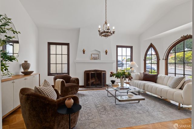 411 Hazelwood Avenue, San Francisco, CA 94127