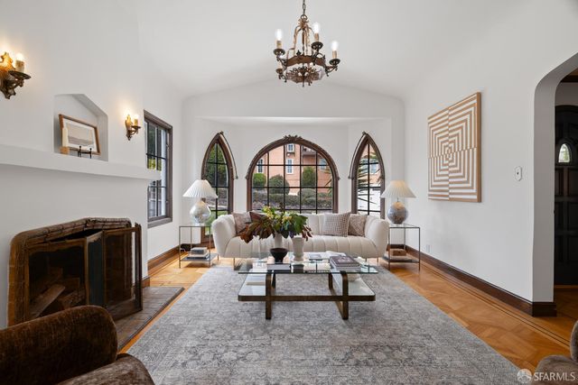 411 Hazelwood Avenue, San Francisco, CA 94127