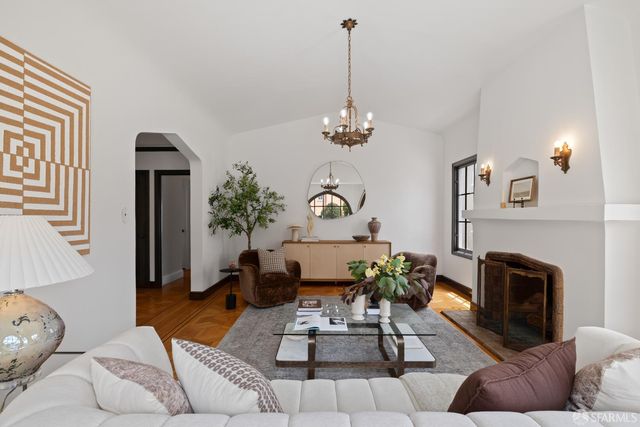 411 Hazelwood Avenue, San Francisco, CA 94127