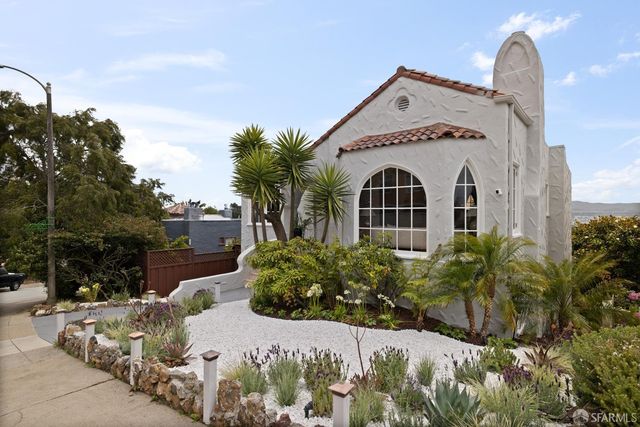 411 Hazelwood Avenue, San Francisco, CA 94127