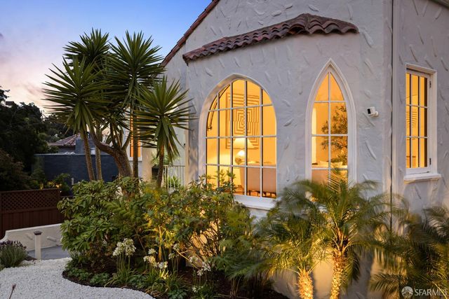 411 Hazelwood Avenue, San Francisco, CA 94127