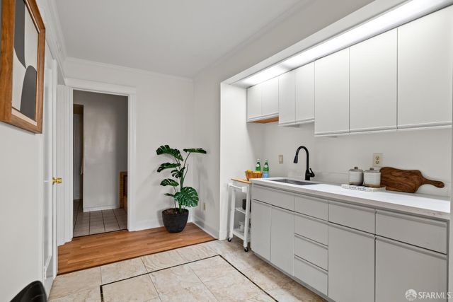 411 Hazelwood Avenue, San Francisco, CA 94127