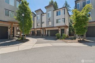19225 Damson Road #C2, Lynnwood, WA 98036