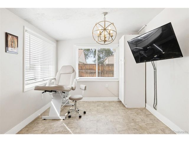 1251 S Seneca Way, Denver, CO 80223