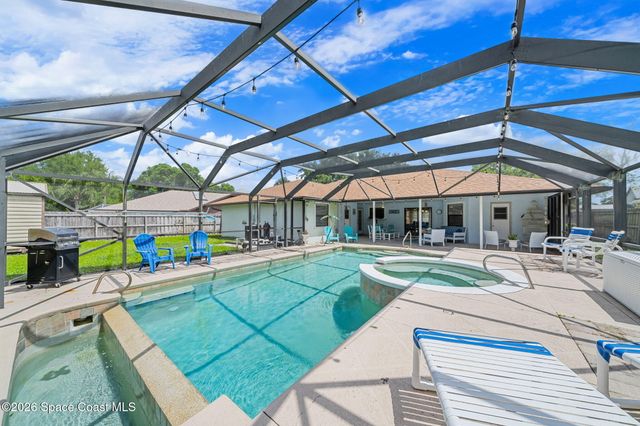 3607 Whisperwood Circle, Melbourne, FL 32901