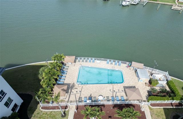 5940 30TH AVENUE S 115, Gulfport, FL 33707