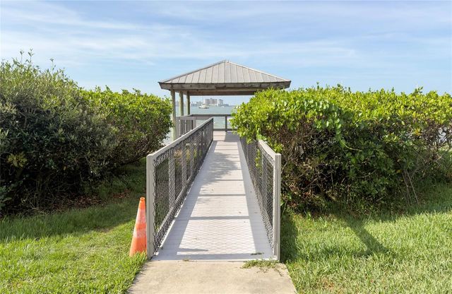 5940 30TH AVENUE S 115, Gulfport, FL 33707