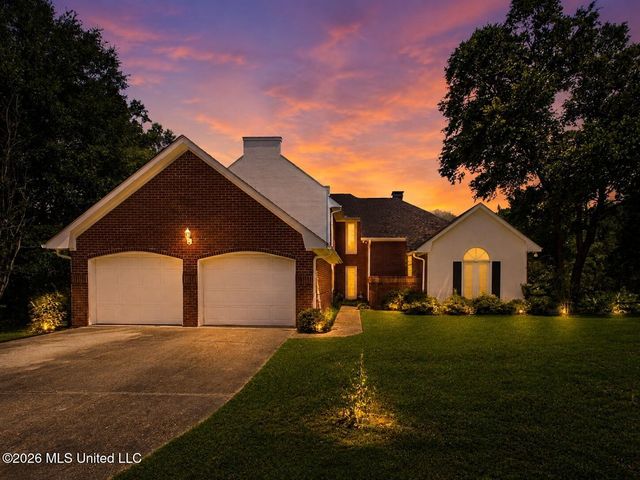 1068 Conley Circle, Ocean Springs, MS 39564