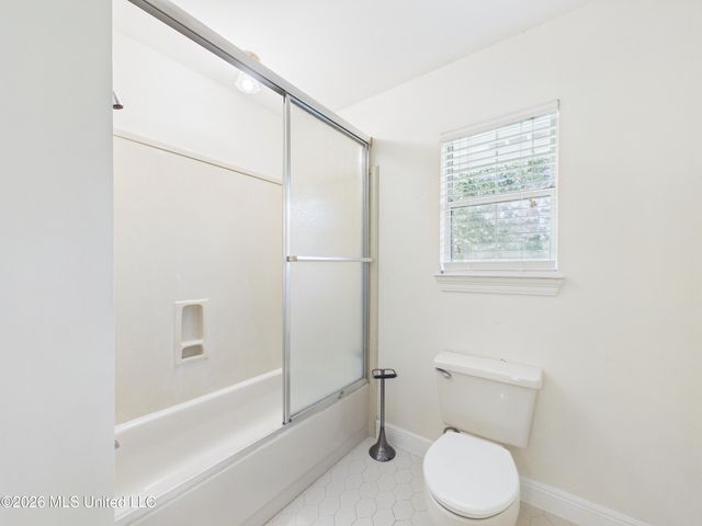 1068 Conley Circle, Ocean Springs, MS 39564