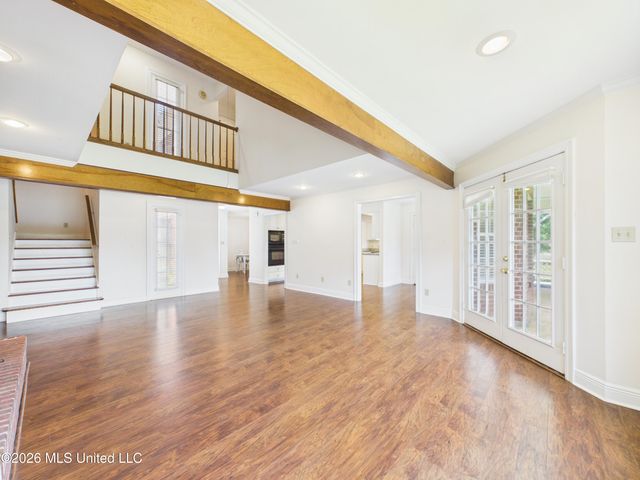 1068 Conley Circle, Ocean Springs, MS 39564