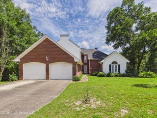1068 Conley Circle, Ocean Springs, MS 39564