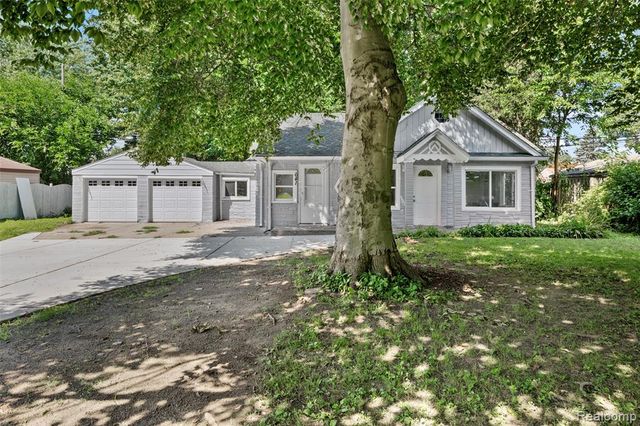 641 Gilman Street, Garden City, MI 48135