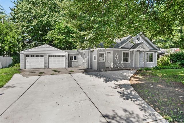 641 Gilman Street, Garden City, MI 48135