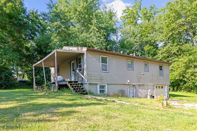 7102 E 55th Street, Kansas City, MO 64129