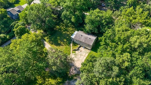 7102 E 55th Street, Kansas City, MO 64129