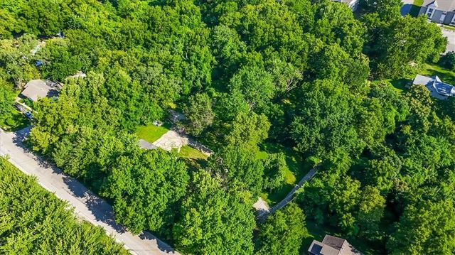 7102 E 55th Street, Kansas City, MO 64129