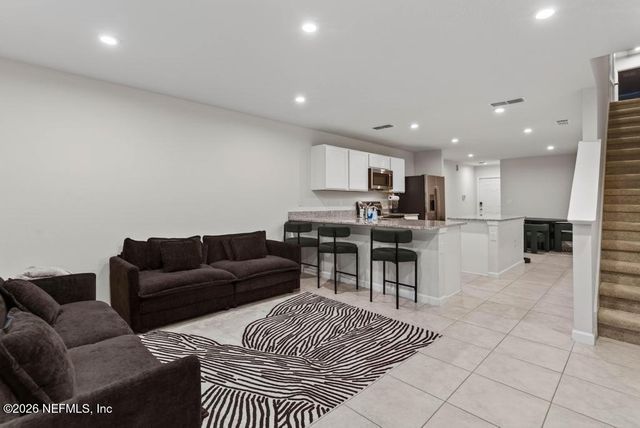 2528 SADLER TRACE Way, Jacksonville, FL 32210